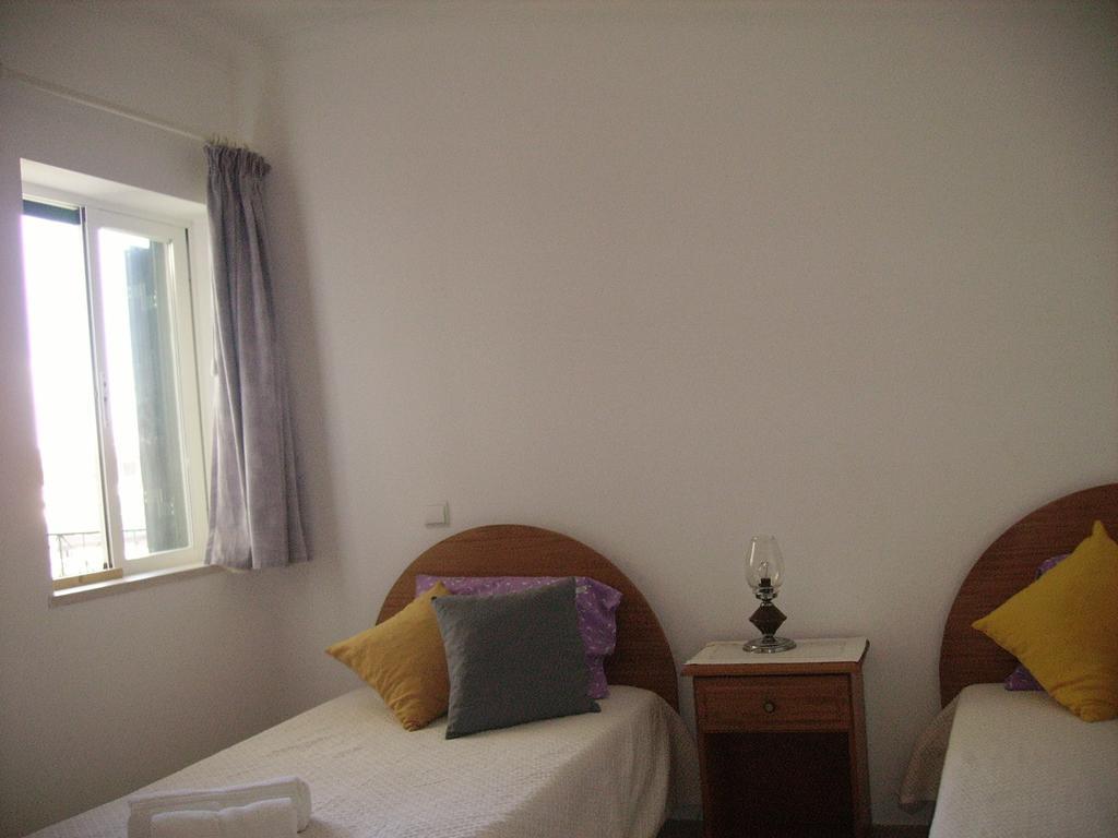 Ferienwohnung Apartamento Casa Do Sol Lagos Zimmer foto