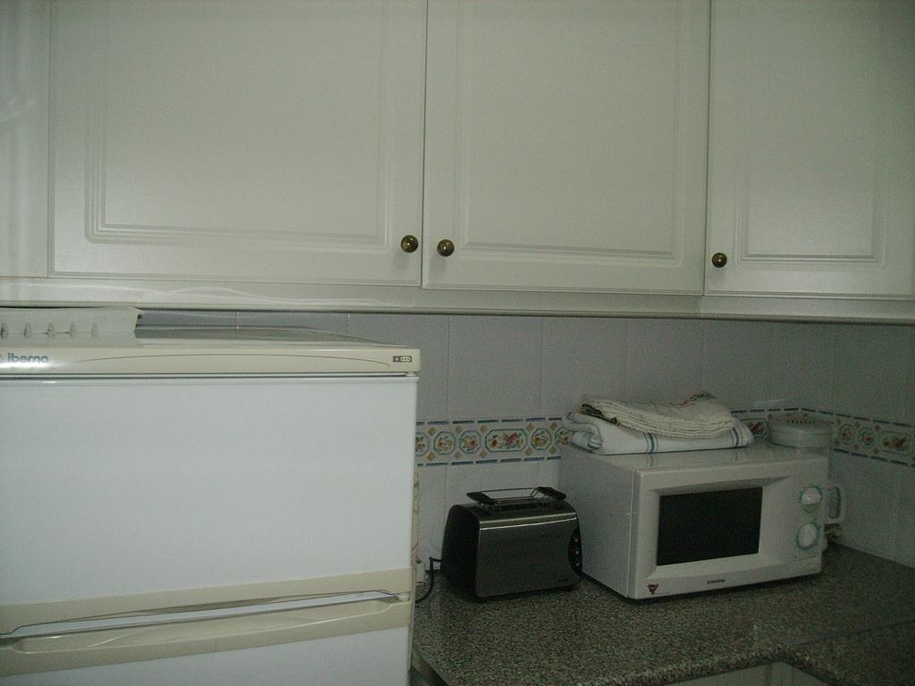 Ferienwohnung Apartamento Casa Do Sol Lagos Zimmer foto
